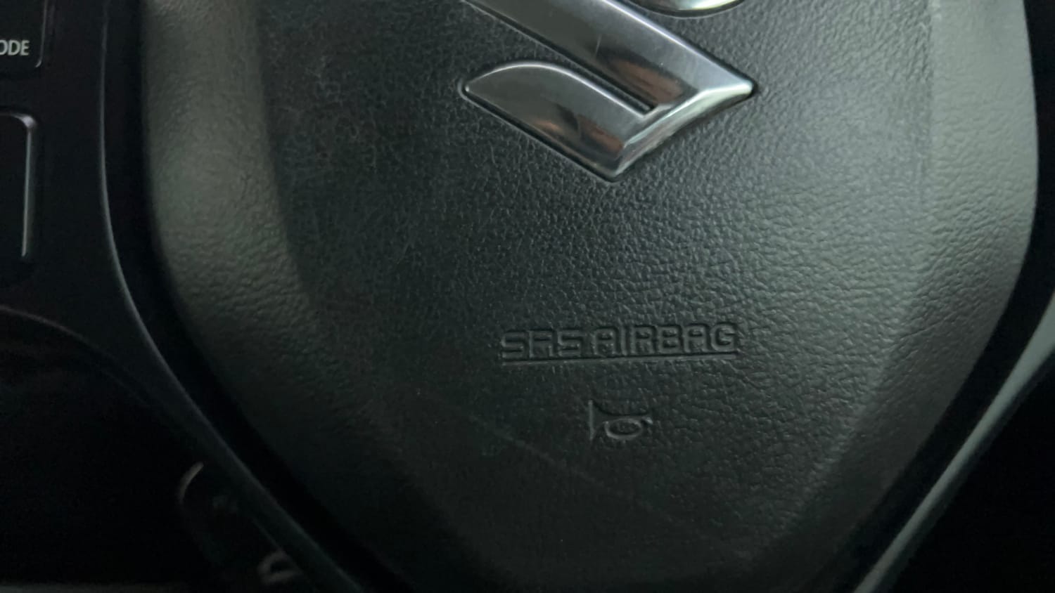 Used 2017 Maruti Suzuki Baleno Alpha 1.2 AT Petrol Automatic top_features Airbags