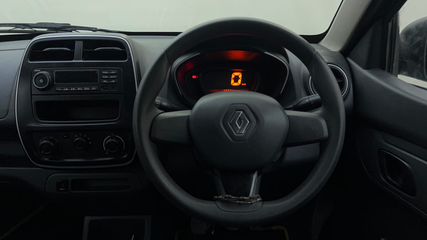 Used 2016 Renault Kwid RXL Petrol Manual interior STEERING VIEW