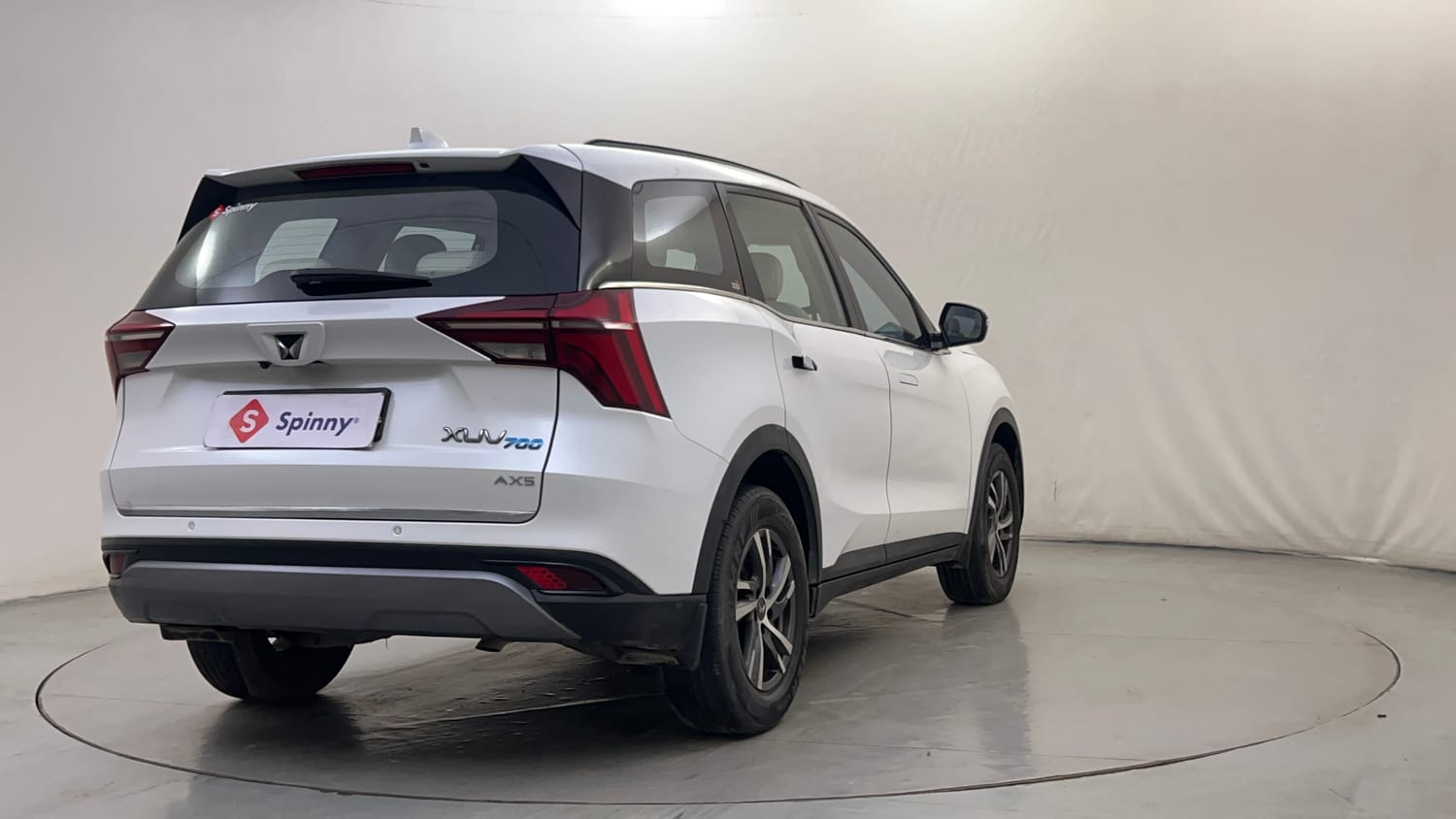 Used 2023 Mahindra XUV700 AX 5 Diesel AT 7 STR Diesel Automatic exterior RIGHT REAR CORNER VIEW