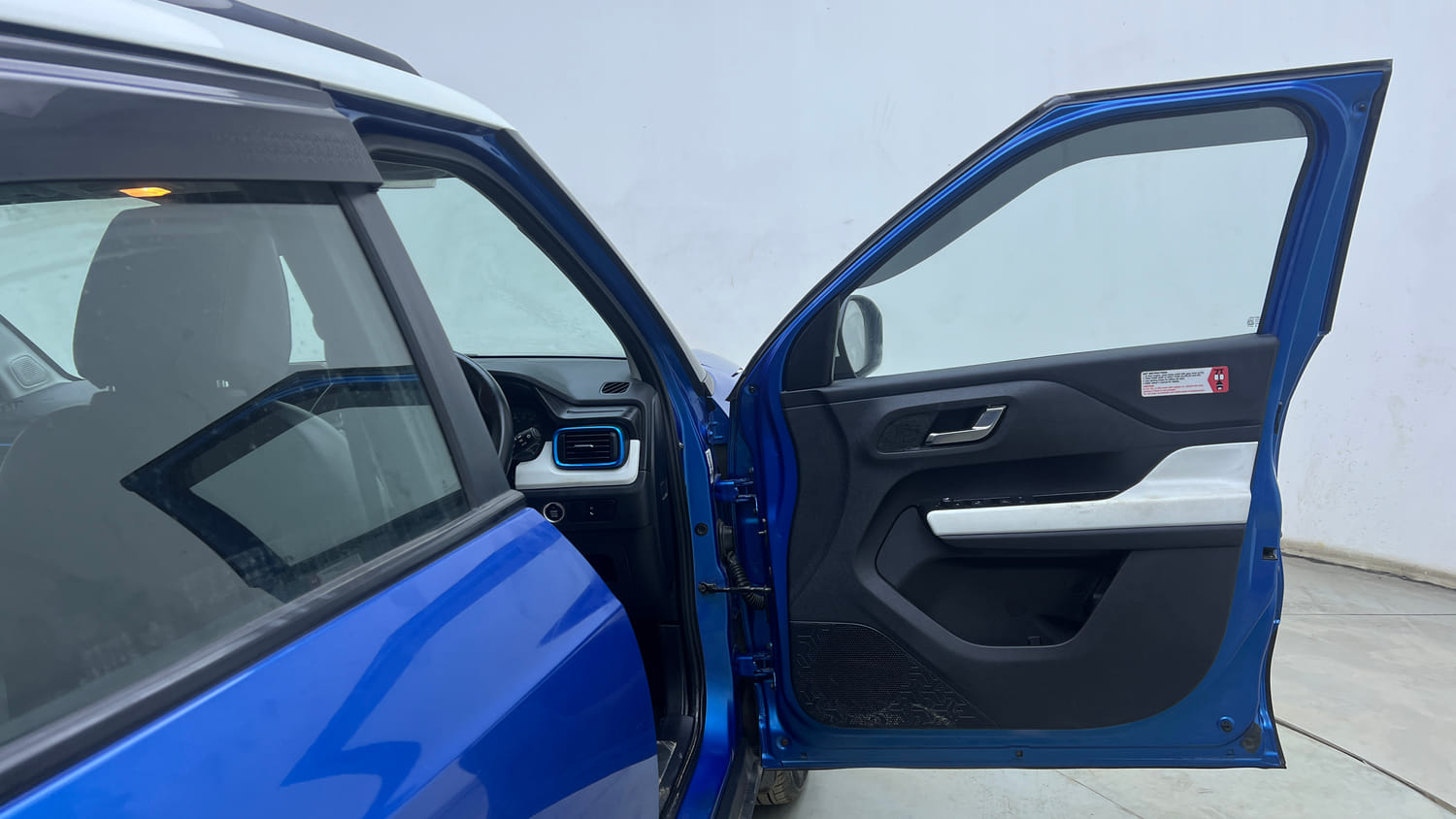 Used 2022 Tata Punch Creative Dual Tone AMT Petrol Automatic interior RIGHT FRONT DOOR OPEN VIEW