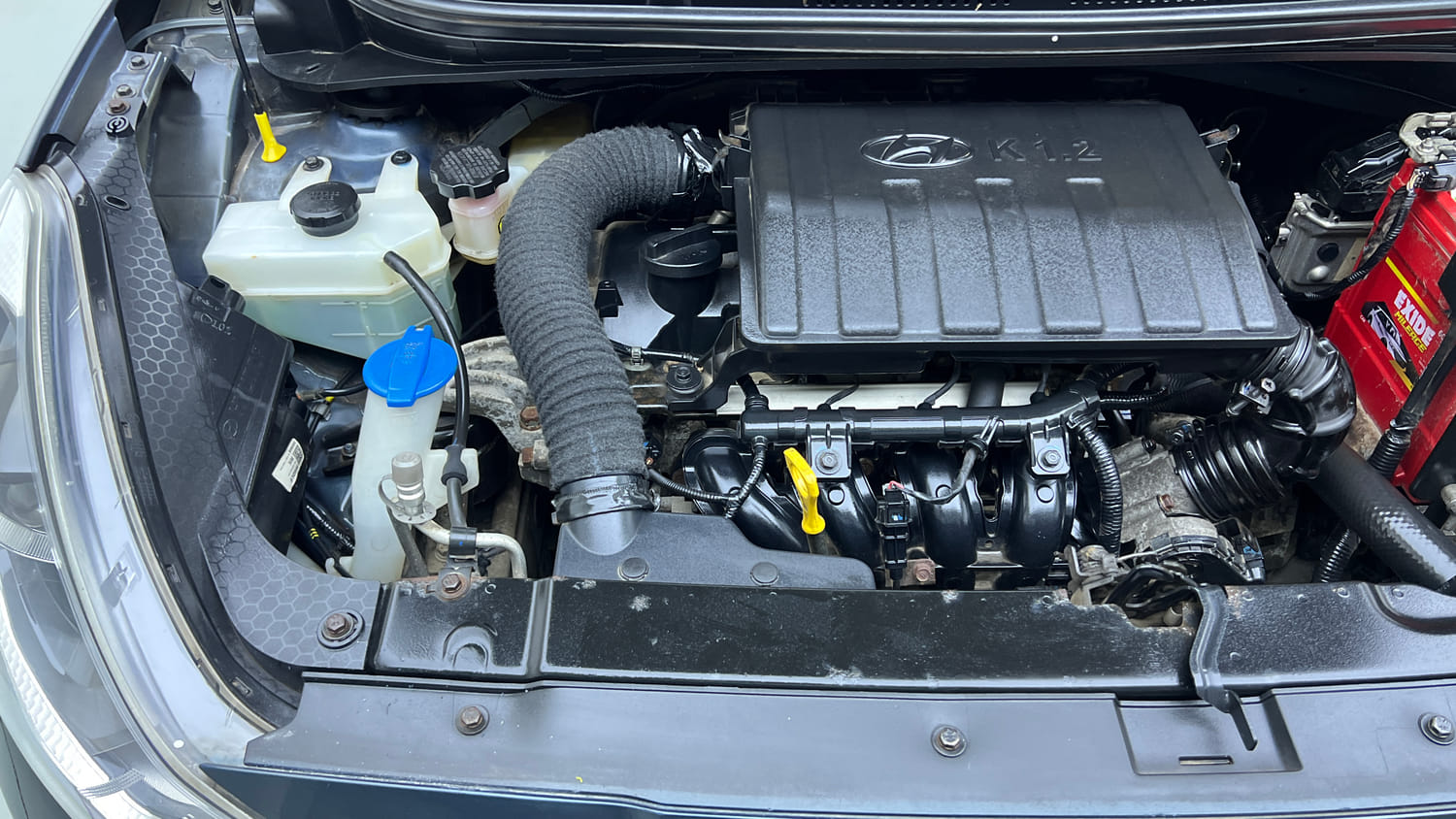 Used 2020 Hyundai Grand i10 Nios Sportz AMT 1.2 Kappa VTVT Petrol Automatic engine ENGINE RIGHT SIDE VIEW
