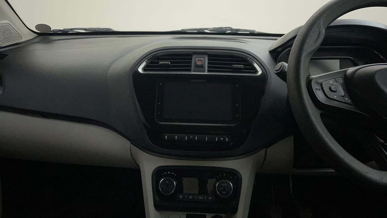 Used 2023 Tata Tiago XZ Plus Petrol Manual top_features Integrated (in-dash) music system