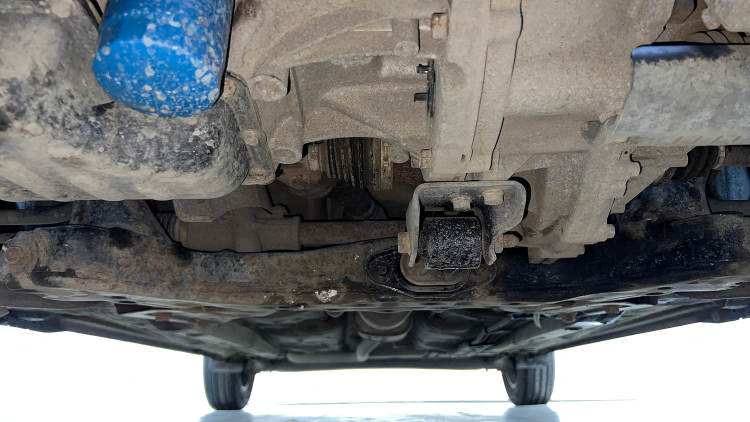 Used 2020 Hyundai Grand i10 Nios Sportz AMT 1.2 Kappa VTVT Petrol Automatic extra FRONT LEFT UNDERBODY VIEW