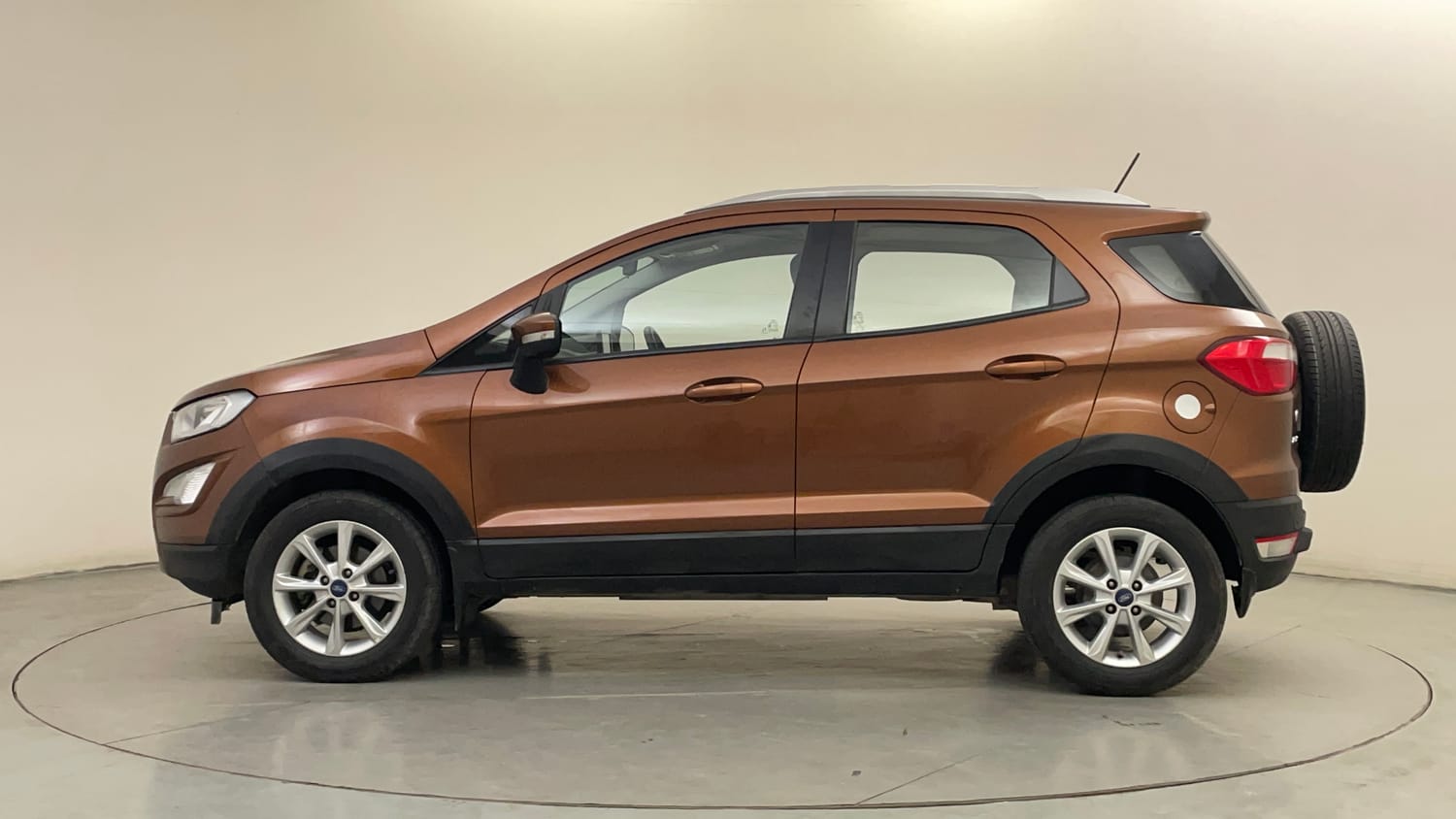 Used 2021 Ford EcoSport Titanium 1.5L TDCi Diesel Manual exterior LEFT SIDE VIEW