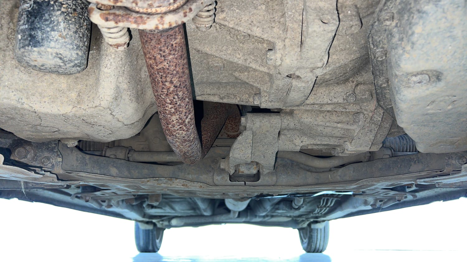 Used 2019 Maruti Suzuki New Ertiga ZXi AT Petrol Automatic extra FRONT LEFT UNDERBODY VIEW