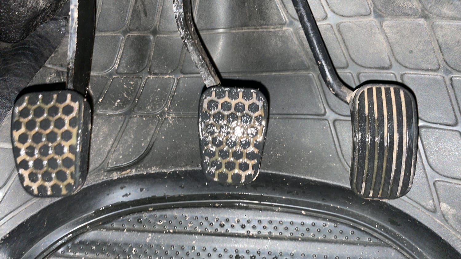 Used 2023 Tata Tiago XZ Plus CNG Cng Manual interior PEDALS VIEW