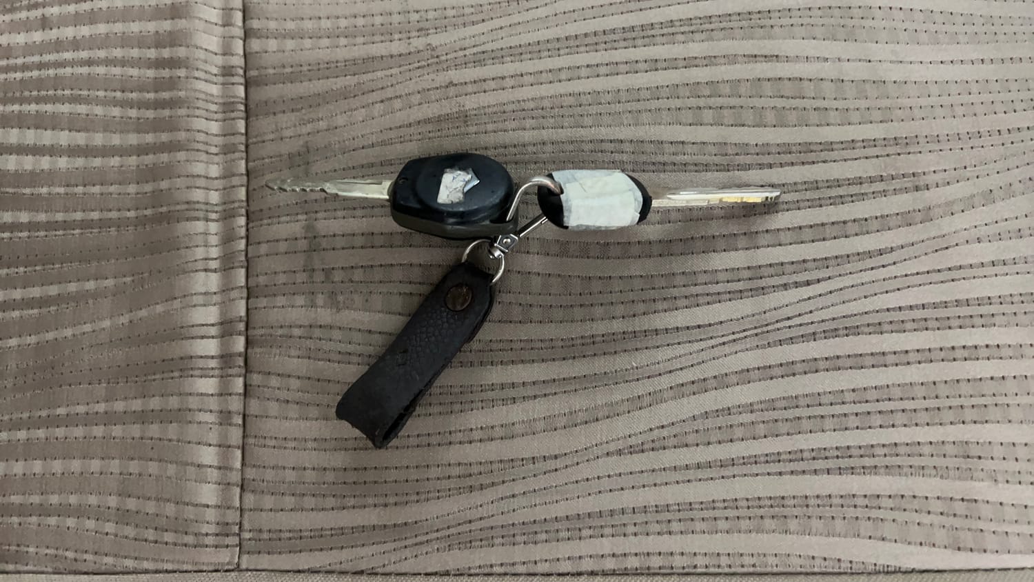 Used 2018 Maruti Suzuki Dzire VXi AMT Petrol Automatic extra CAR KEY VIEW