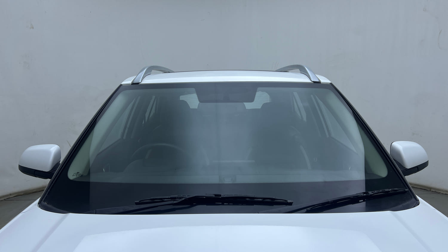 Used 2023 Hyundai Venue SX 1.2 Petrol Petrol Manual exterior FRONT WINDSHIELD VIEW