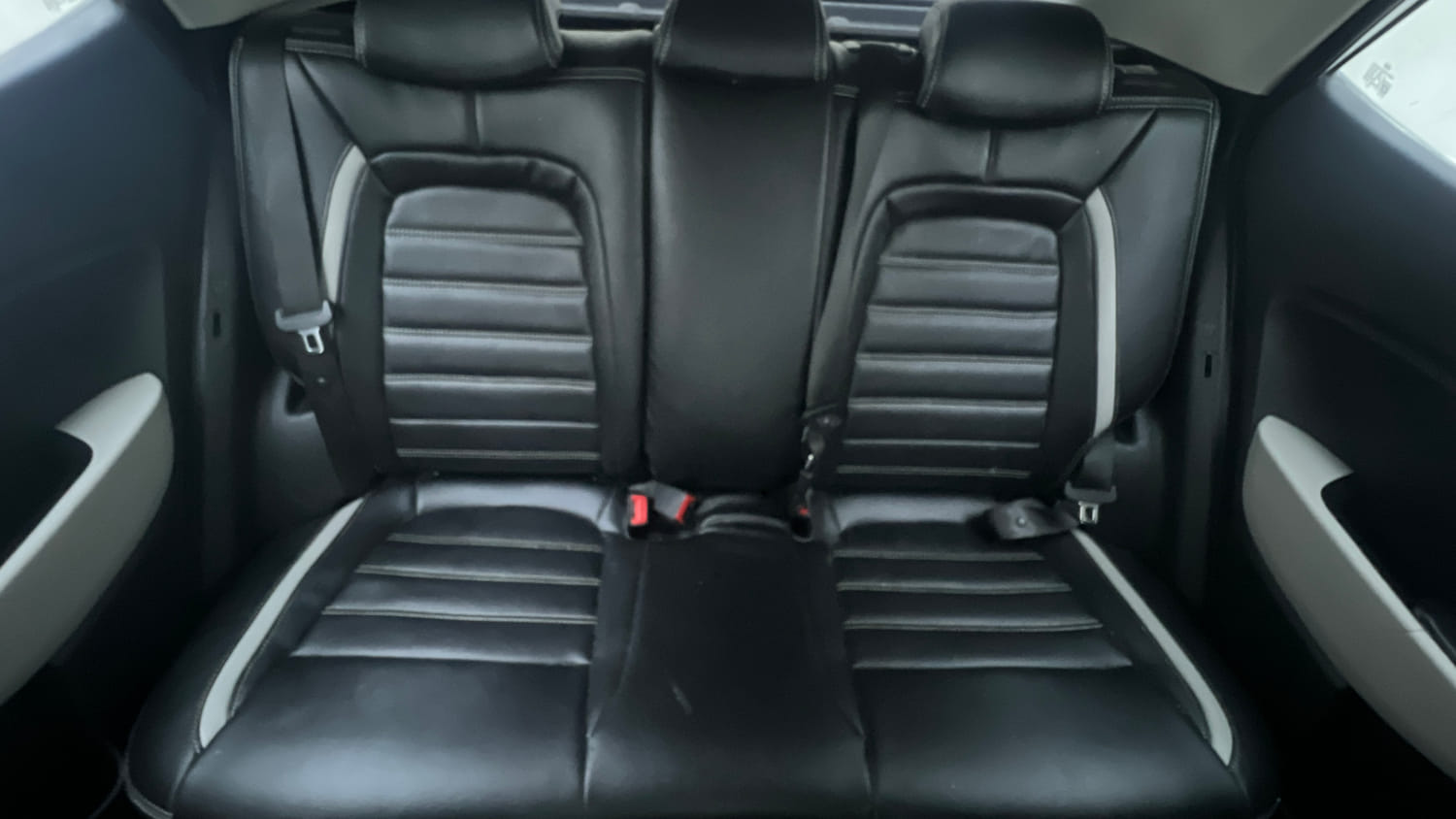 Used 2023 Hyundai Venue SX 1.2 Petrol Petrol Manual interior REAR SEAT CONDITION VIEW