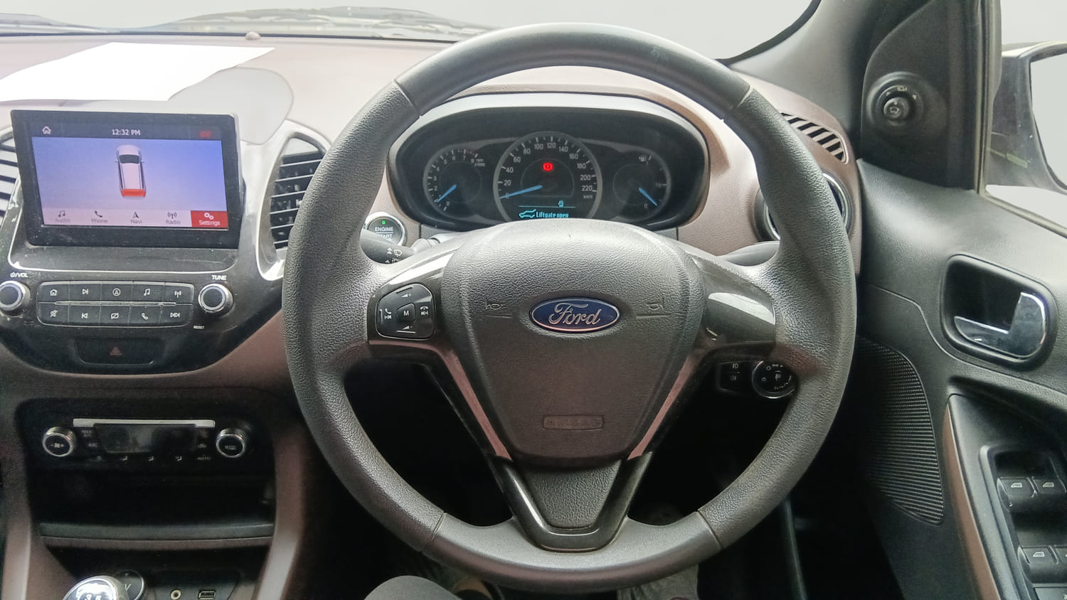 Used 2018 Ford Freestyle Titanium 1.2 Ti-VCT Petrol Manual interior STEERING VIEW
