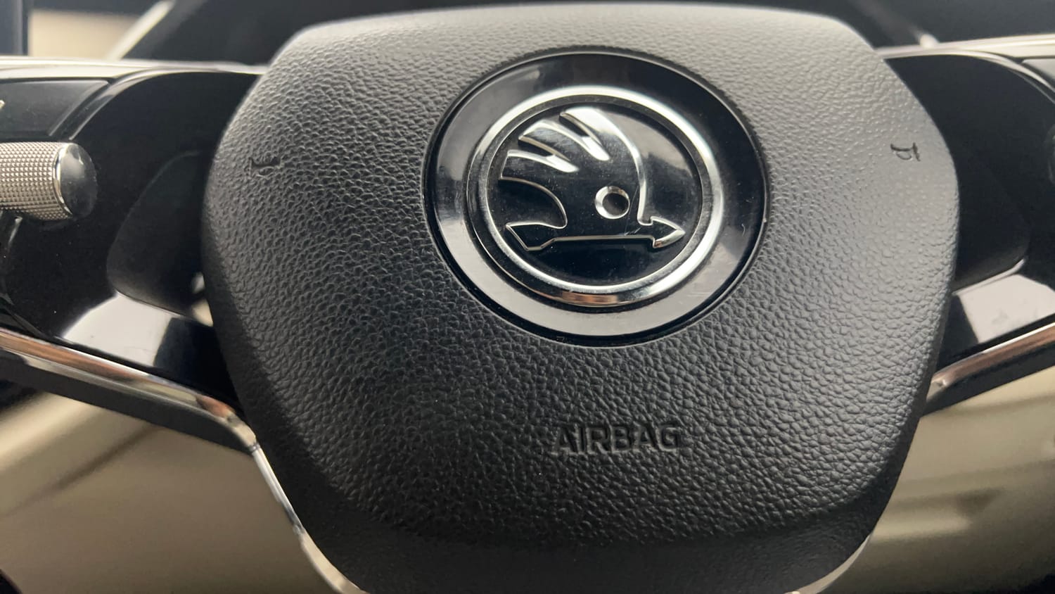 Used 2022 Skoda Octavia L&K 2.0 Petrol Automatic top_features Airbags