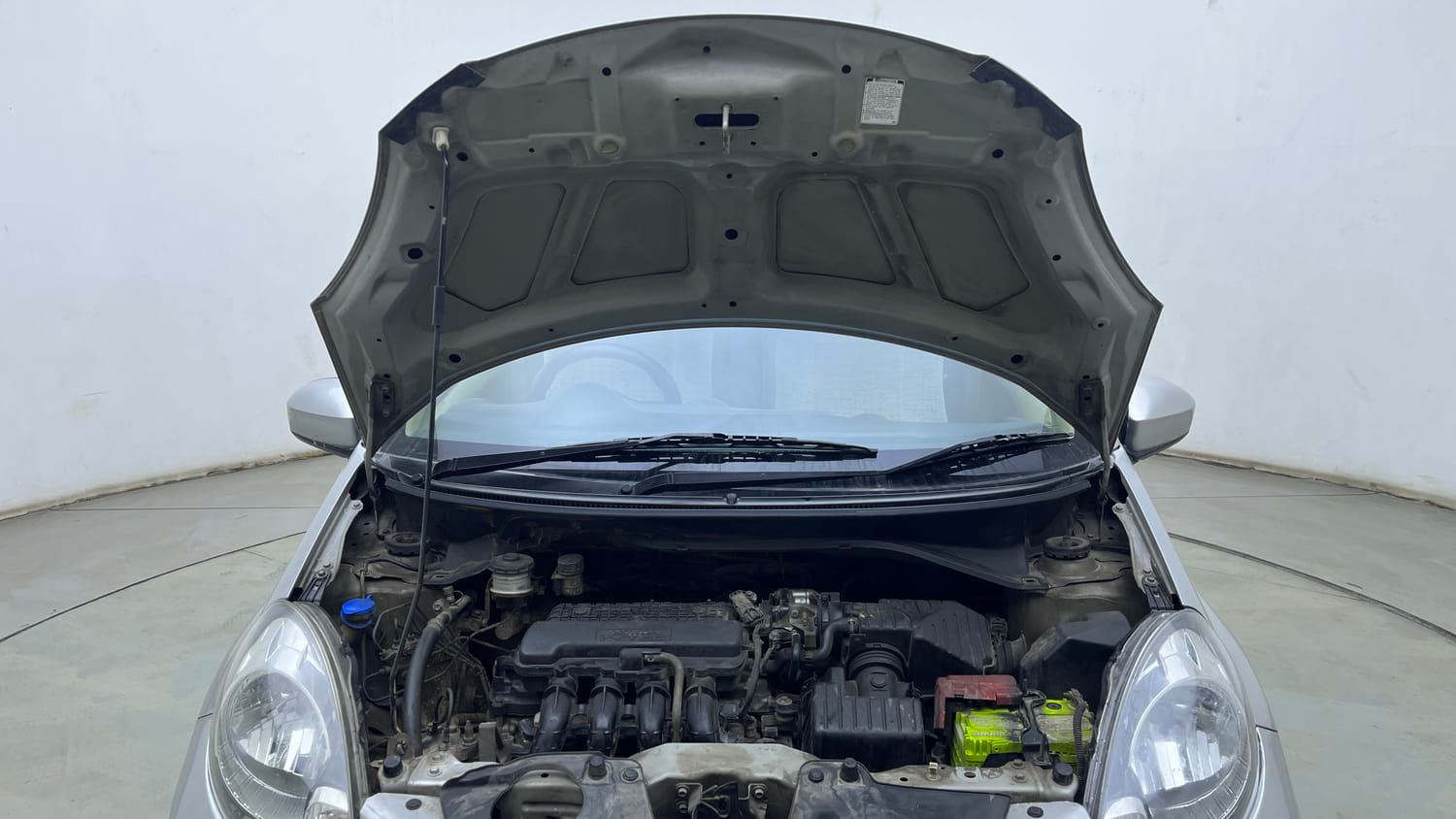 Used 2014 Honda Brio S MT Petrol Manual engine ENGINE & BONNET OPEN FRONT VIEW