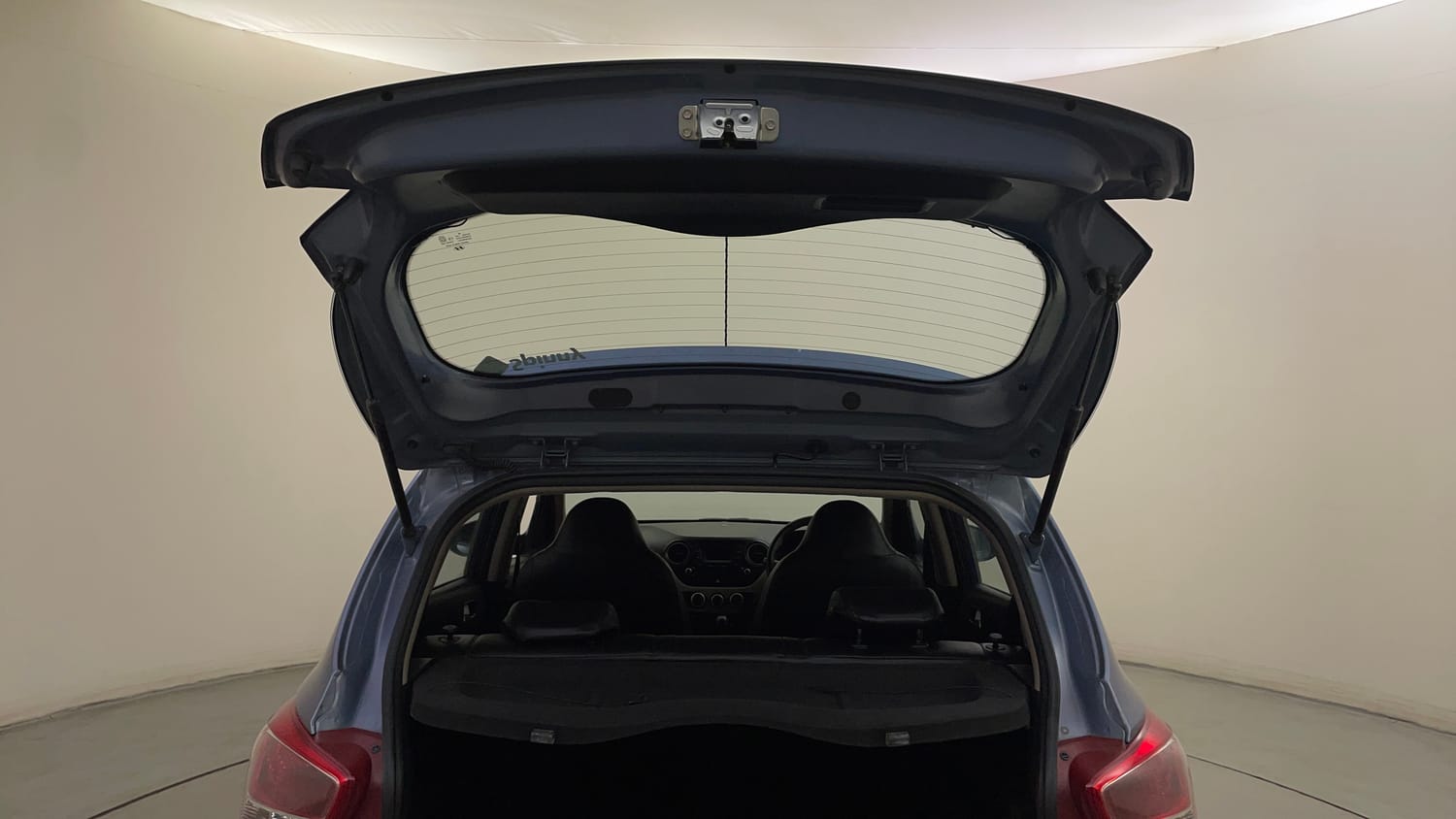 Used 2016 Hyundai Grand i10 Asta AT 1.2 Kappa VTVT (O) Petrol Automatic interior DICKY DOOR OPEN VIEW