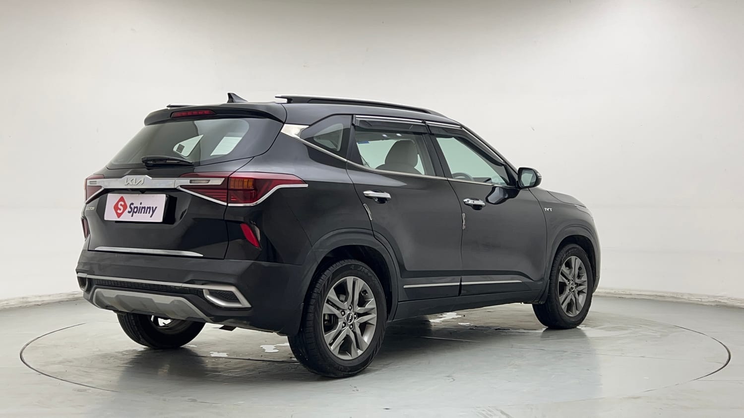 Used 2023 kia Seltos HTX 1.5 Petrol IVT Petrol Automatic exterior RIGHT REAR CORNER VIEW