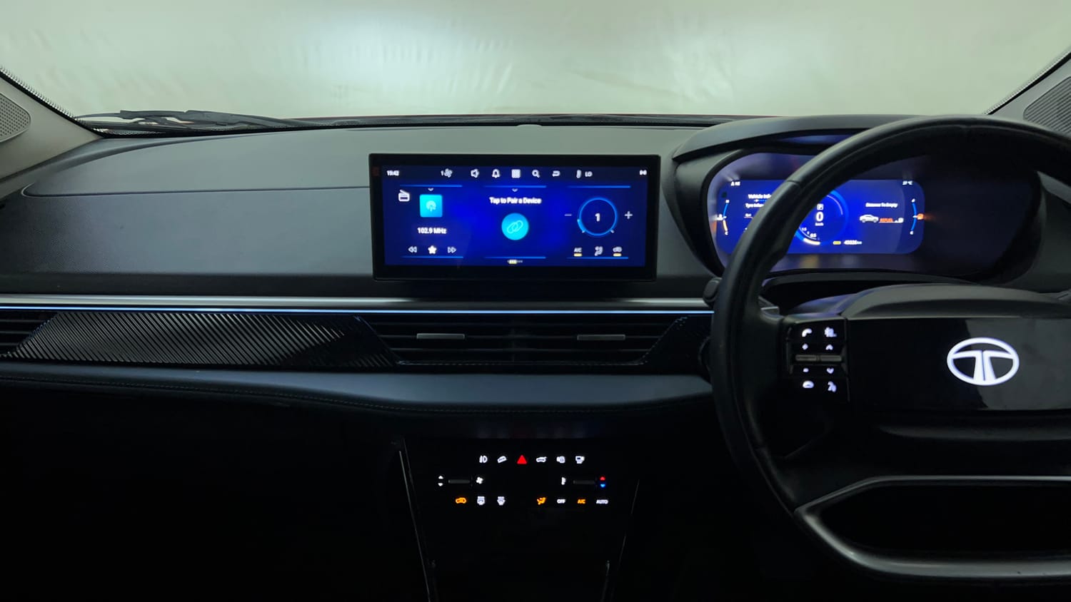 Used 2024 Tata Curvv Creative Plus S 1.2 Revotron Petrol 7DCA Petrol Automatic interior MUSIC SYSTEM & AC CONTROL VIEW