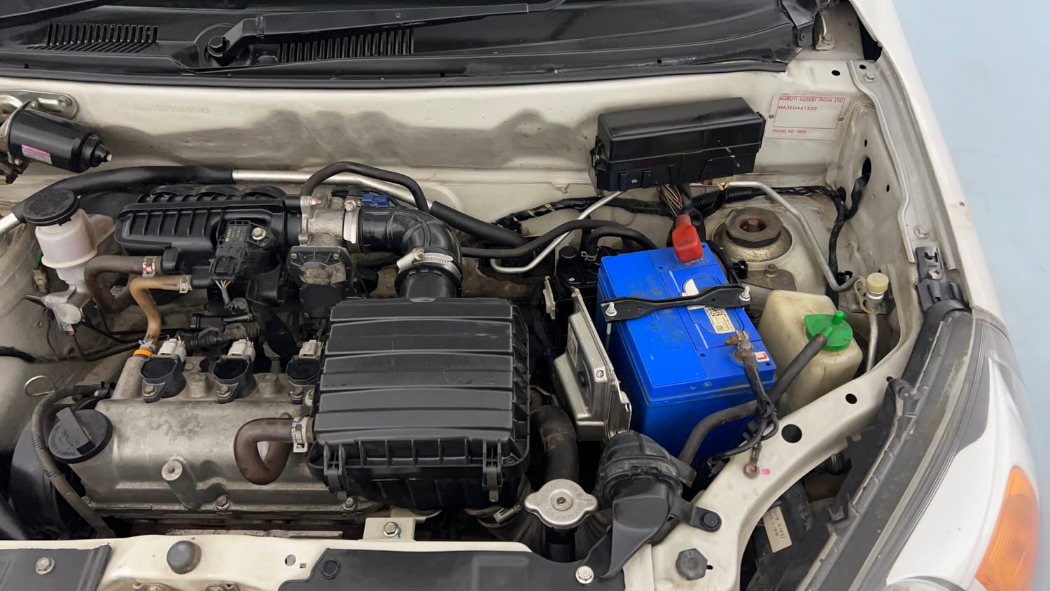 Used 2018 Maruti Suzuki Alto 800 LXi Petrol Manual engine ENGINE LEFT SIDE VIEW