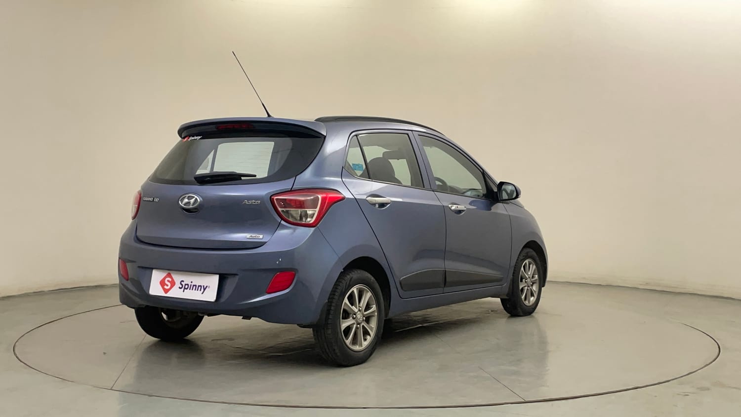 Used 2016 Hyundai Grand i10 Asta AT 1.2 Kappa VTVT (O) Petrol Automatic exterior RIGHT REAR CORNER VIEW