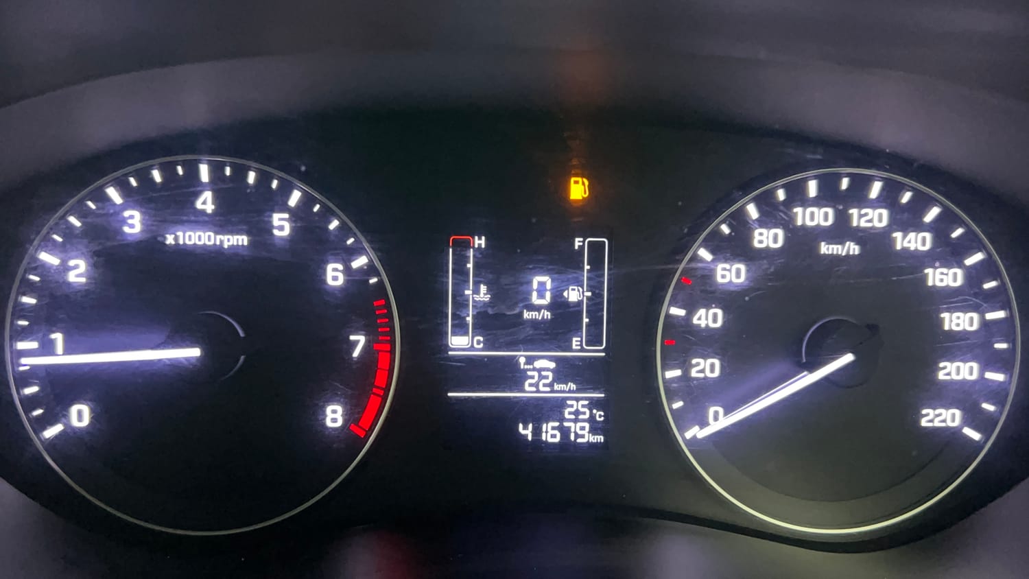 Used 2017 Hyundai Elite i20 Asta 1.2 Dual Tone Petrol Manual interior CLUSTERMETER VIEW