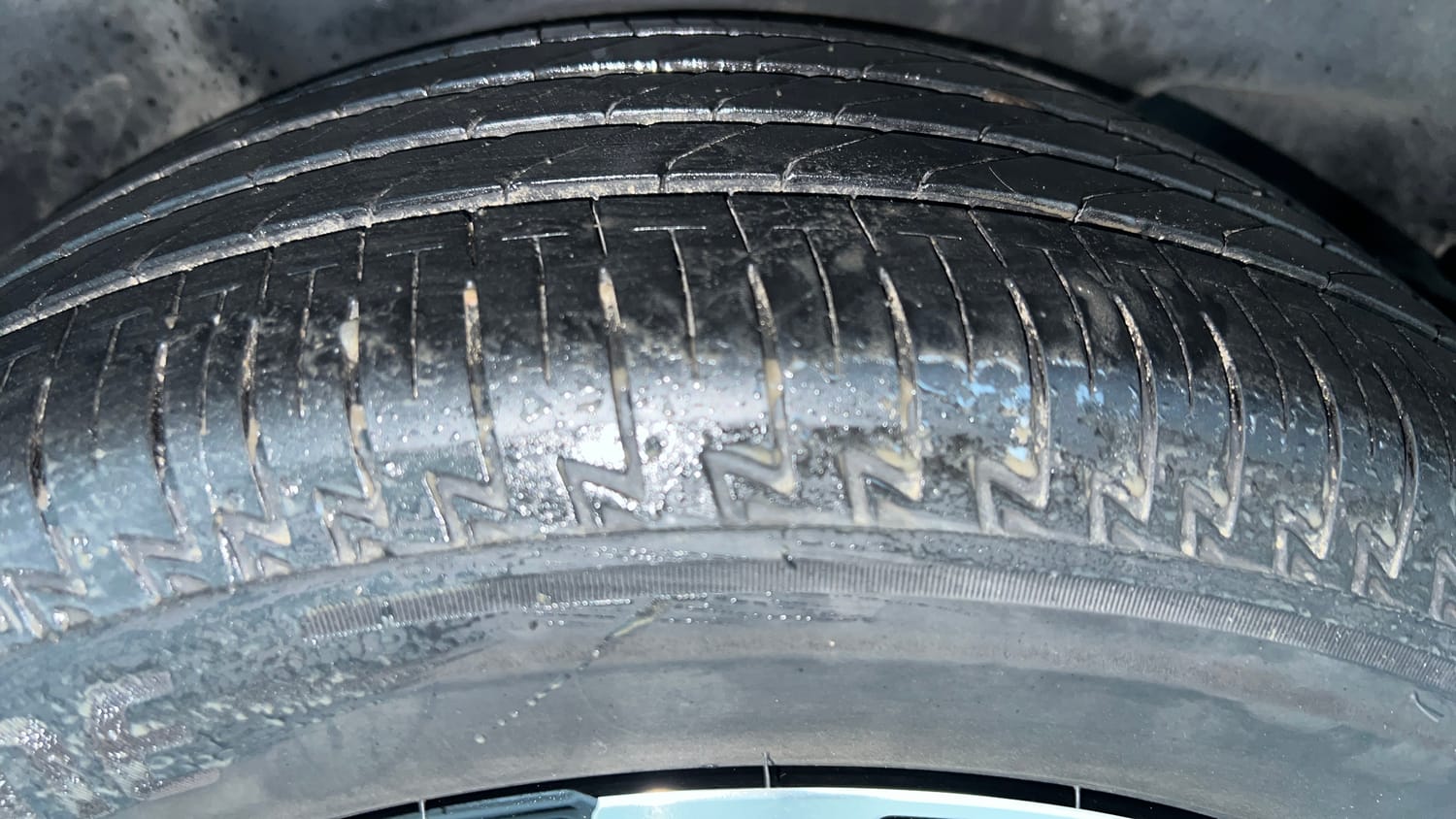 Used 2025 Honda Elevate ZX CVT Petrol Automatic tyres LEFT REAR TYRE TREAD VIEW