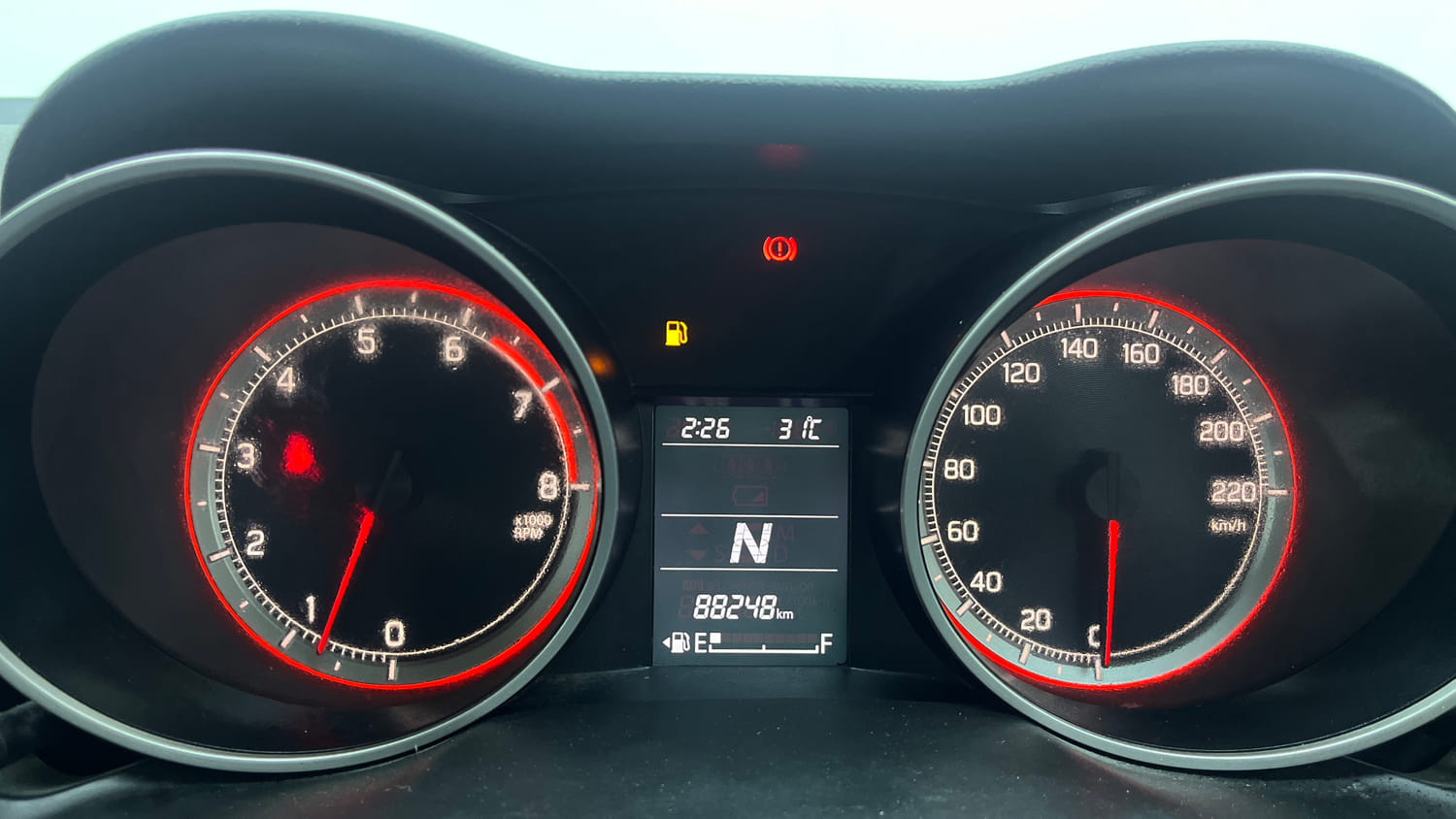 Used 2018 Maruti Suzuki Swift VXi AMT Petrol Automatic interior CLUSTERMETER VIEW