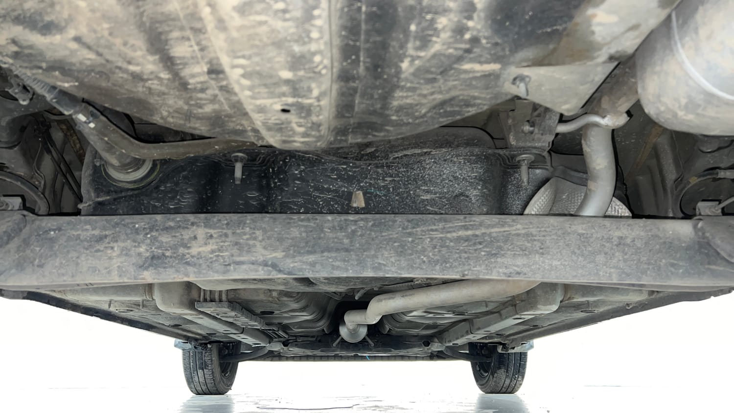 Used 2020 Hyundai Santro Sportz Petrol Manual extra REAR UNDERBODY VIEW (TAKEN FROM REAR)