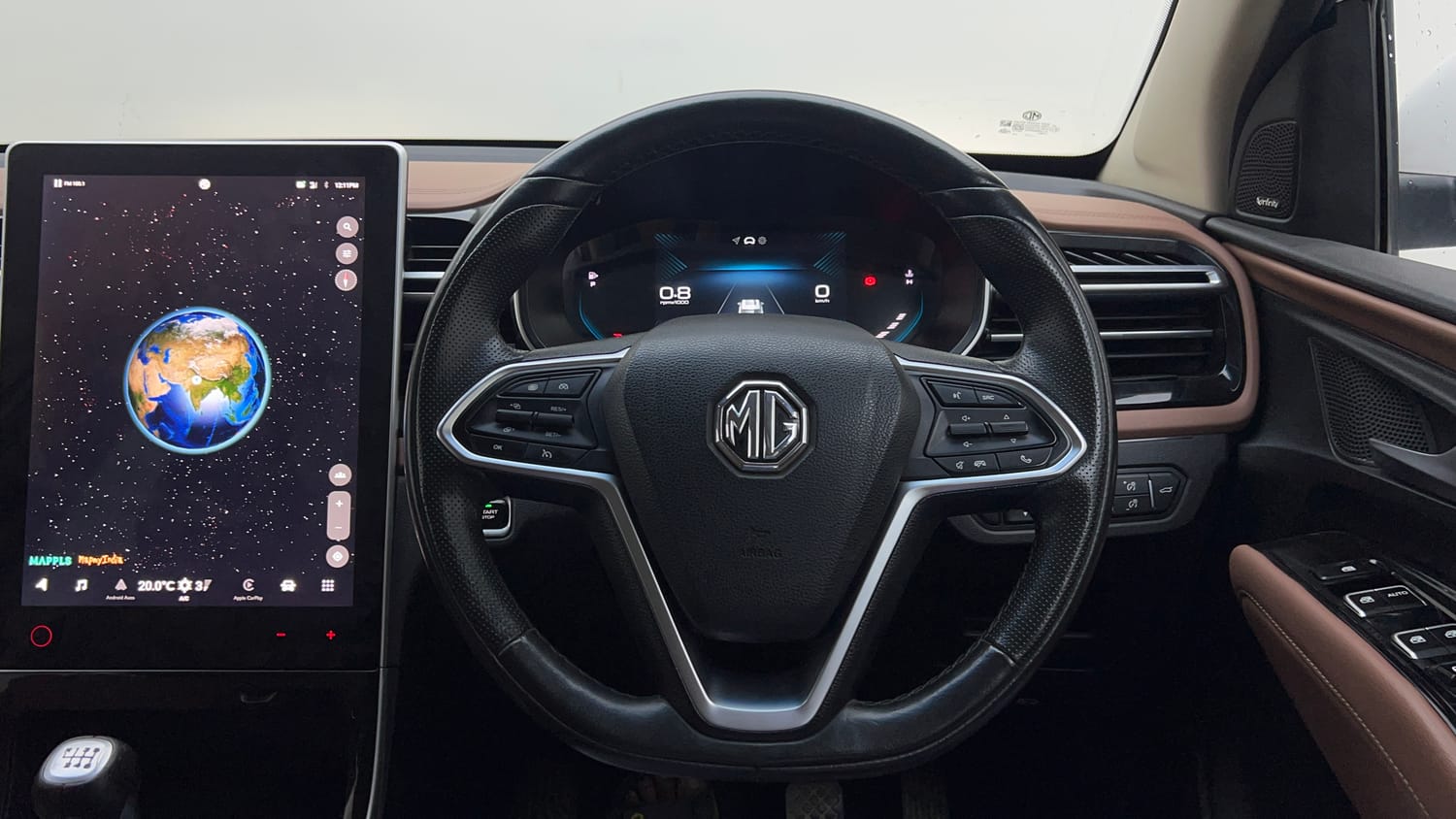 Used 2023 MG Motors Hector Plus Sharp Pro 2.0 Turbo Diesel 7 STR Diesel Manual interior STEERING VIEW