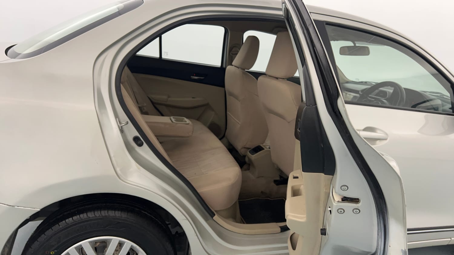 Used 2018 Maruti Suzuki Dzire VXi AMT Petrol Automatic interior RIGHT SIDE REAR DOOR CABIN VIEW