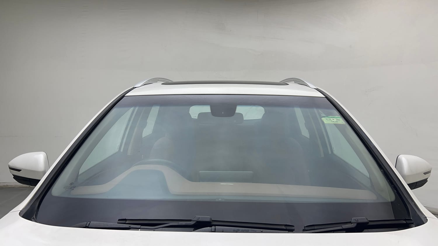 Used 2023 MG Motors Hector Plus Sharp Pro 2.0 Turbo Diesel 7 STR Diesel Manual exterior BACK WINDSHIELD VIEW