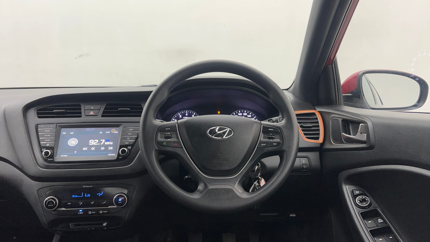 Used 2017 Hyundai Elite i20 Asta 1.2 Dual Tone Petrol Manual interior STEERING VIEW