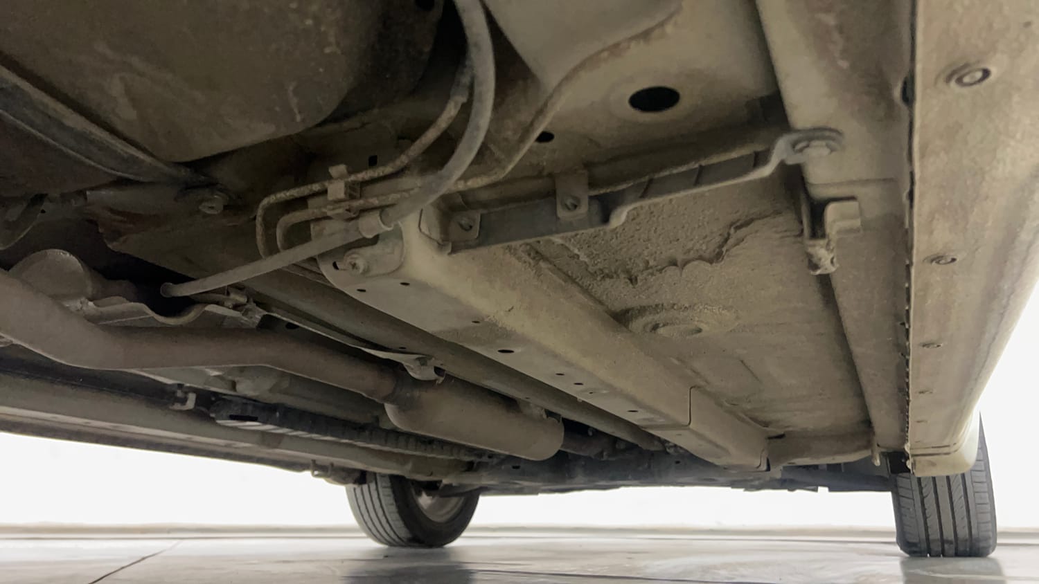 Used 2025 Maruti Suzuki Ciaz Alpha 1.5 AT Petrol Automatic extra REAR RIGHT UNDERBODY VIEW