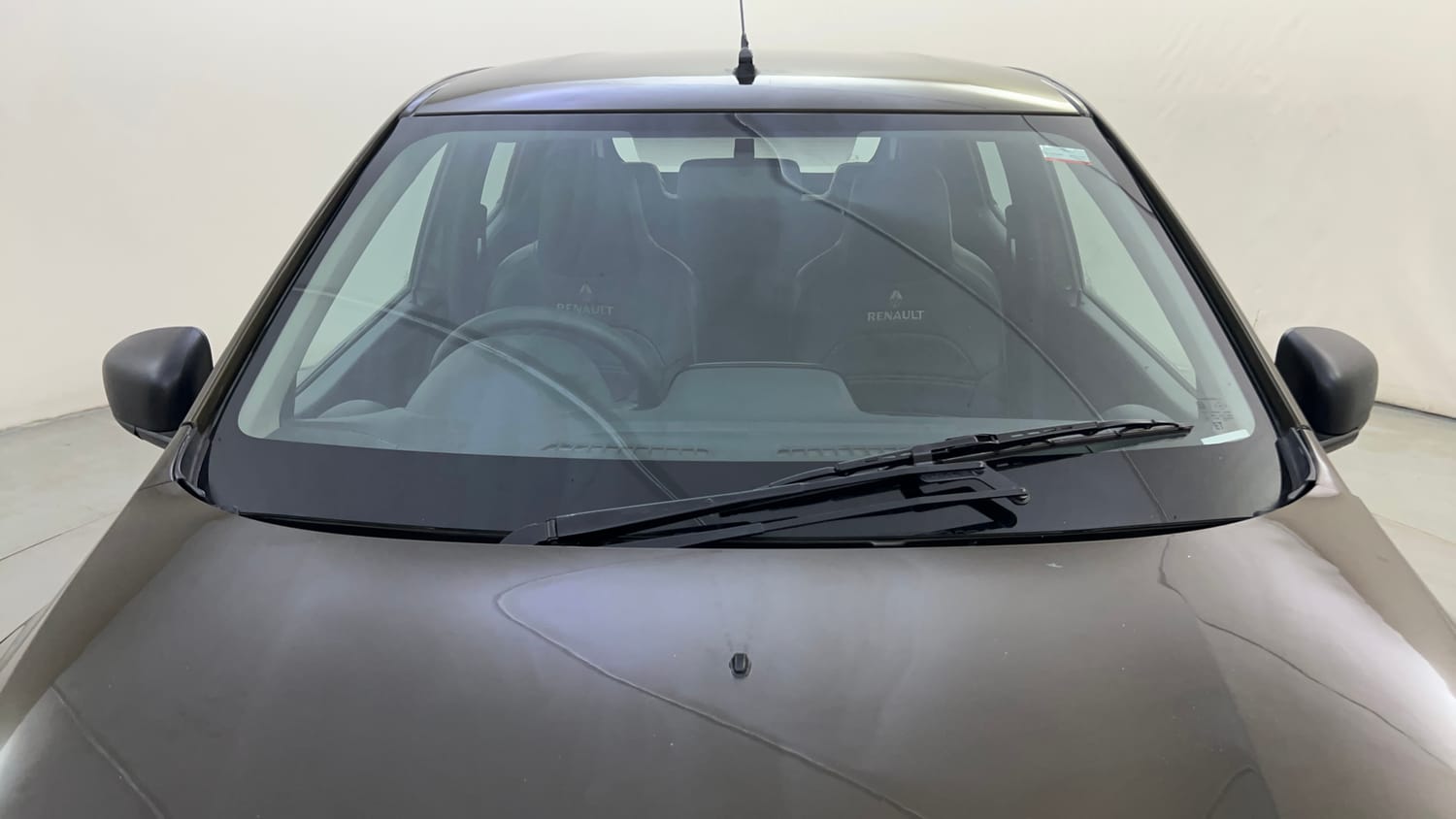 Used 2016 Renault Kwid RXL Petrol Manual exterior FRONT WINDSHIELD VIEW
