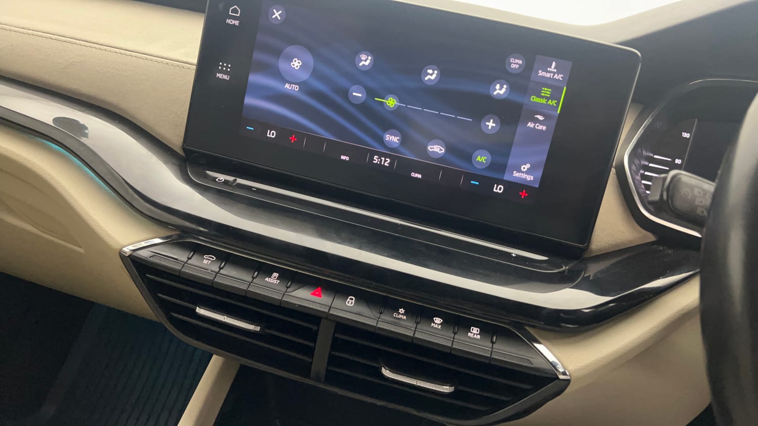 Used 2022 Skoda Octavia L&K 2.0 Petrol Automatic interior MUSIC SYSTEM & AC CONTROL VIEW
