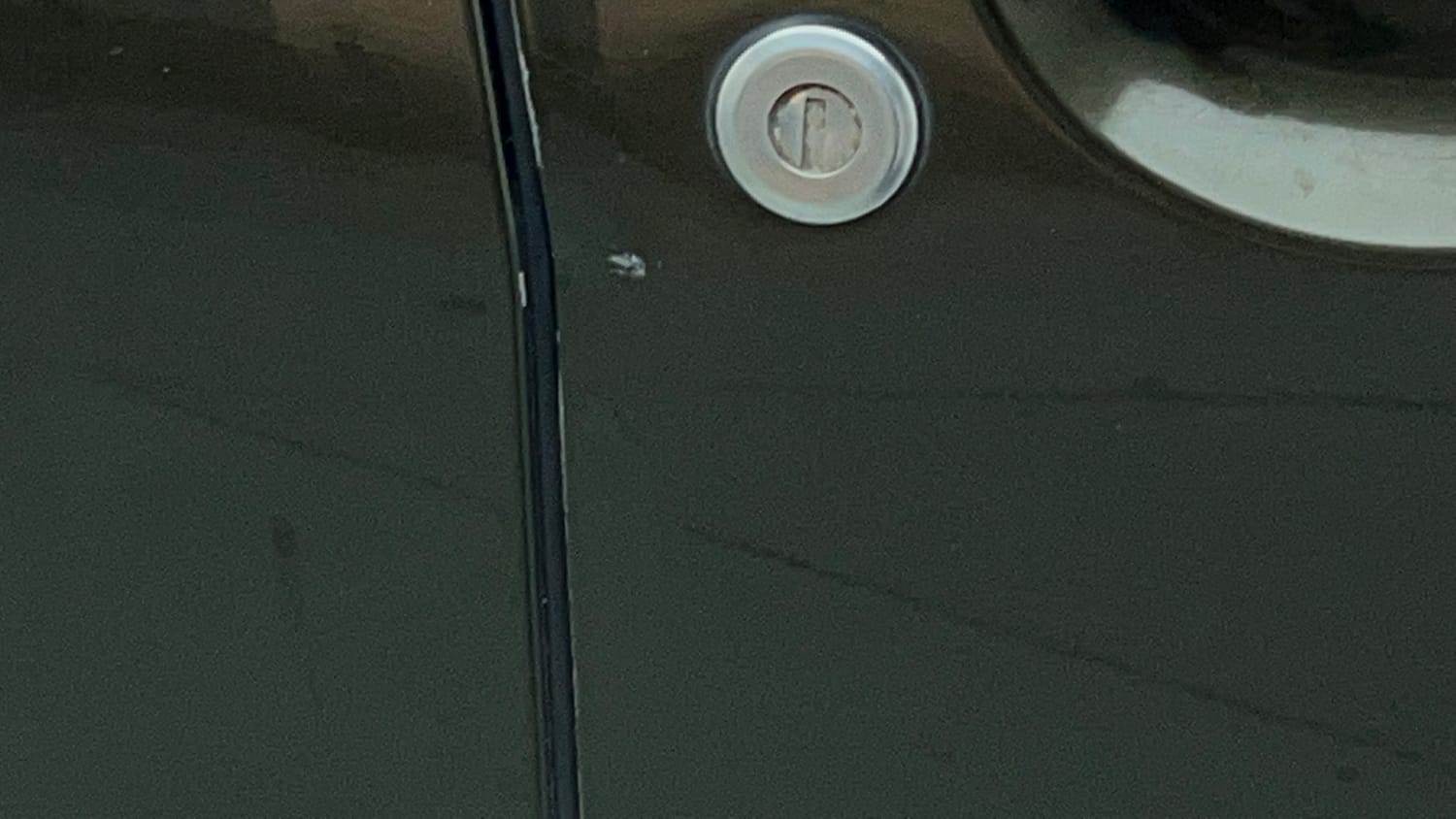 Used 2018 Renault Duster RXS CVT Petrol Automatic dents MINOR DENT