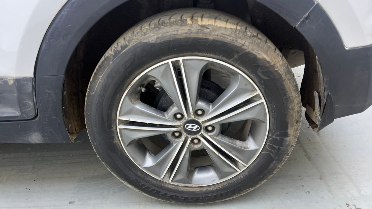 Used 2018 Hyundai Creta SX Plus 1.6 AT Petrol Petrol Automatic tyres LEFT REAR TYRE RIM VIEW