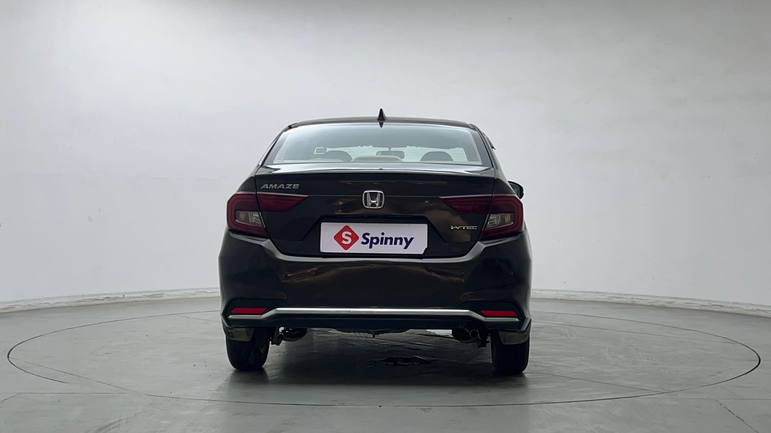 Used 2025 honda Amaze 2nd Generation VX 1.2 Petrol MT Petrol Manual exterior BACK VIEW