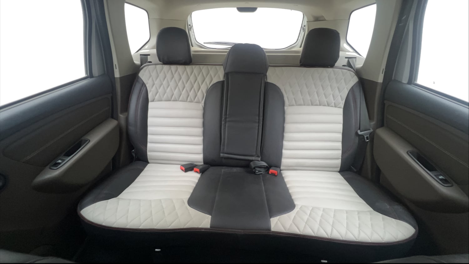 Used 2016 Renault Duster RXL Petrol Petrol Manual interior REAR SEAT CONDITION VIEW