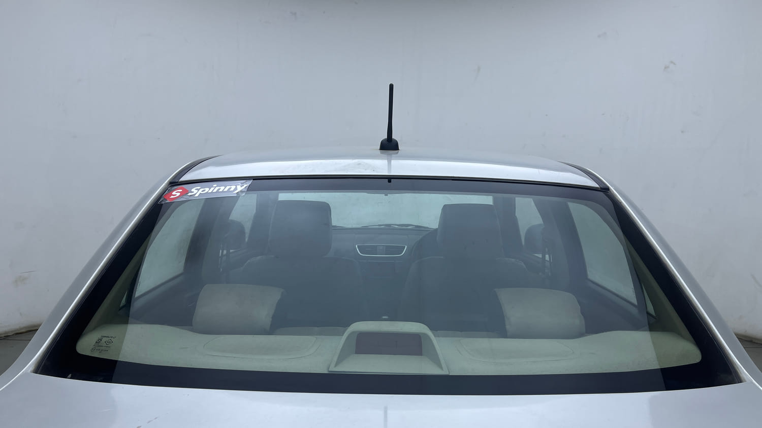Used 2015 Maruti Suzuki Swift Dzire VXI Petrol Manual exterior BACK WINDSHIELD VIEW