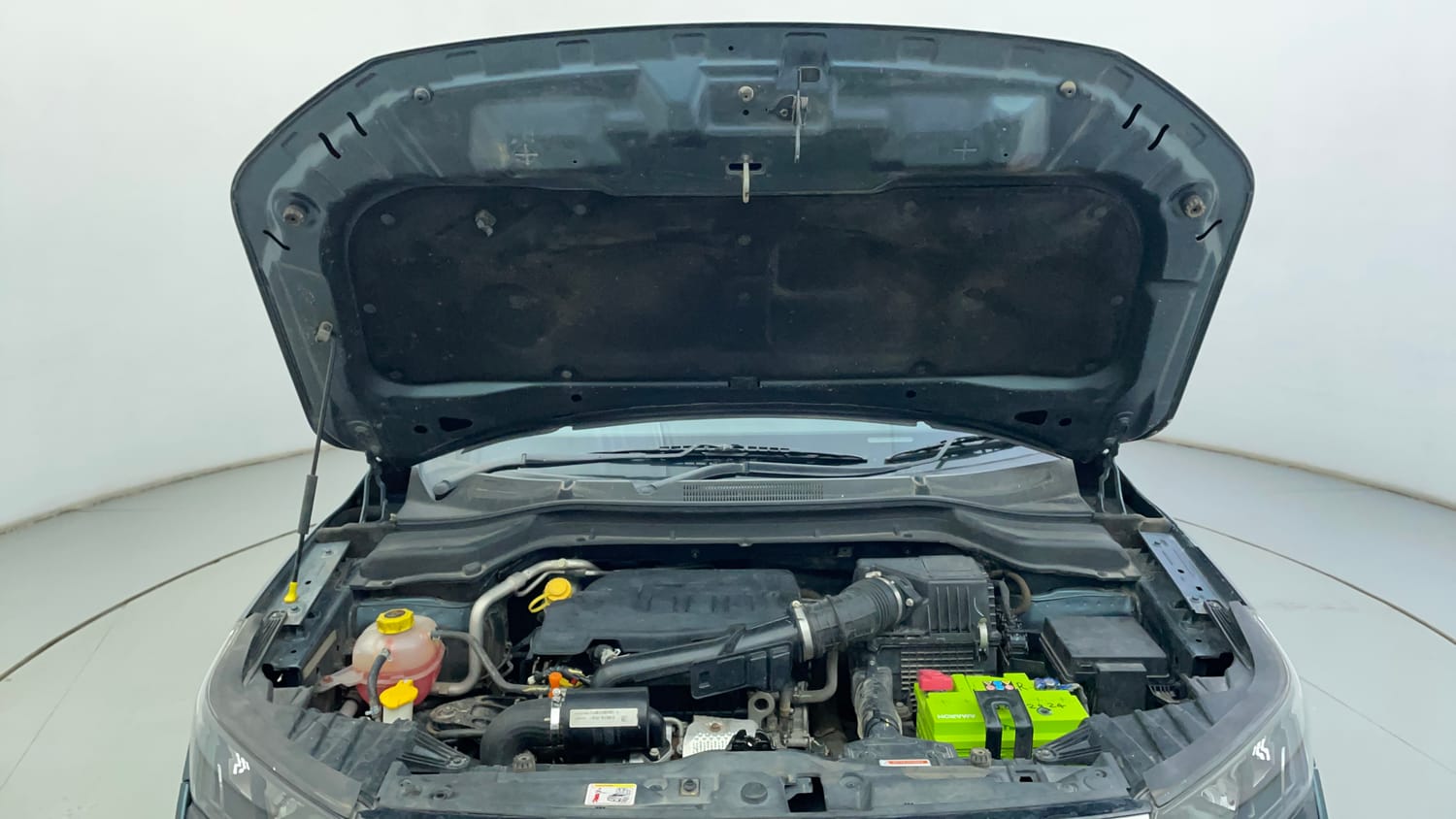 Used 2021 Mahindra XUV 300 W6 1.2 Petrol Petrol Manual engine ENGINE & BONNET OPEN FRONT VIEW