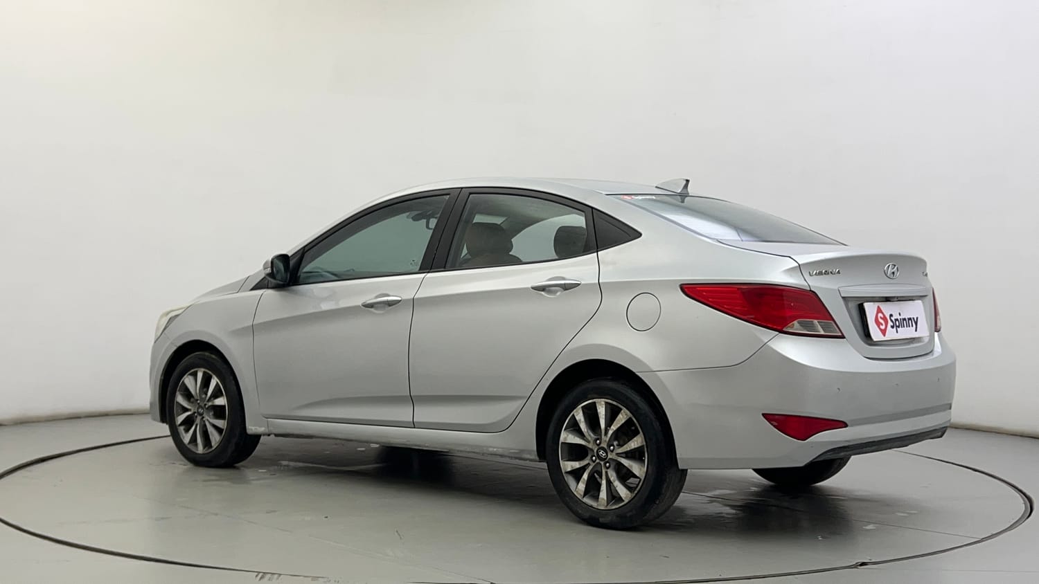 Used 2017 Hyundai Verna 1.6 CRDI SX (O) Diesel Manual exterior LEFT REAR CORNER VIEW