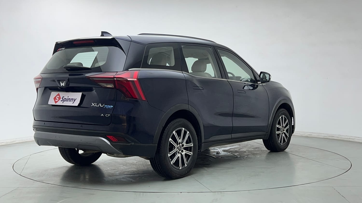 Used 2022 Mahindra XUV700 AX 7 Petrol MT 7 STR Petrol Manual exterior RIGHT REAR CORNER VIEW