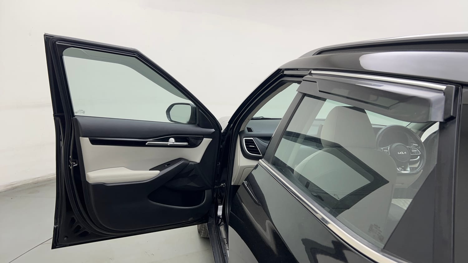 Used 2023 kia Seltos HTX 1.5 Petrol IVT Petrol Automatic interior LEFT FRONT DOOR OPEN VIEW