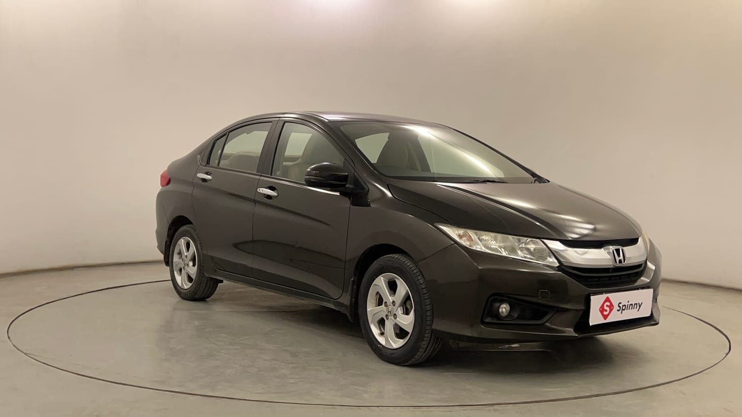 Used 2016 Honda City VX CVT Petrol Automatic exterior RIGHT FRONT CORNER VIEW