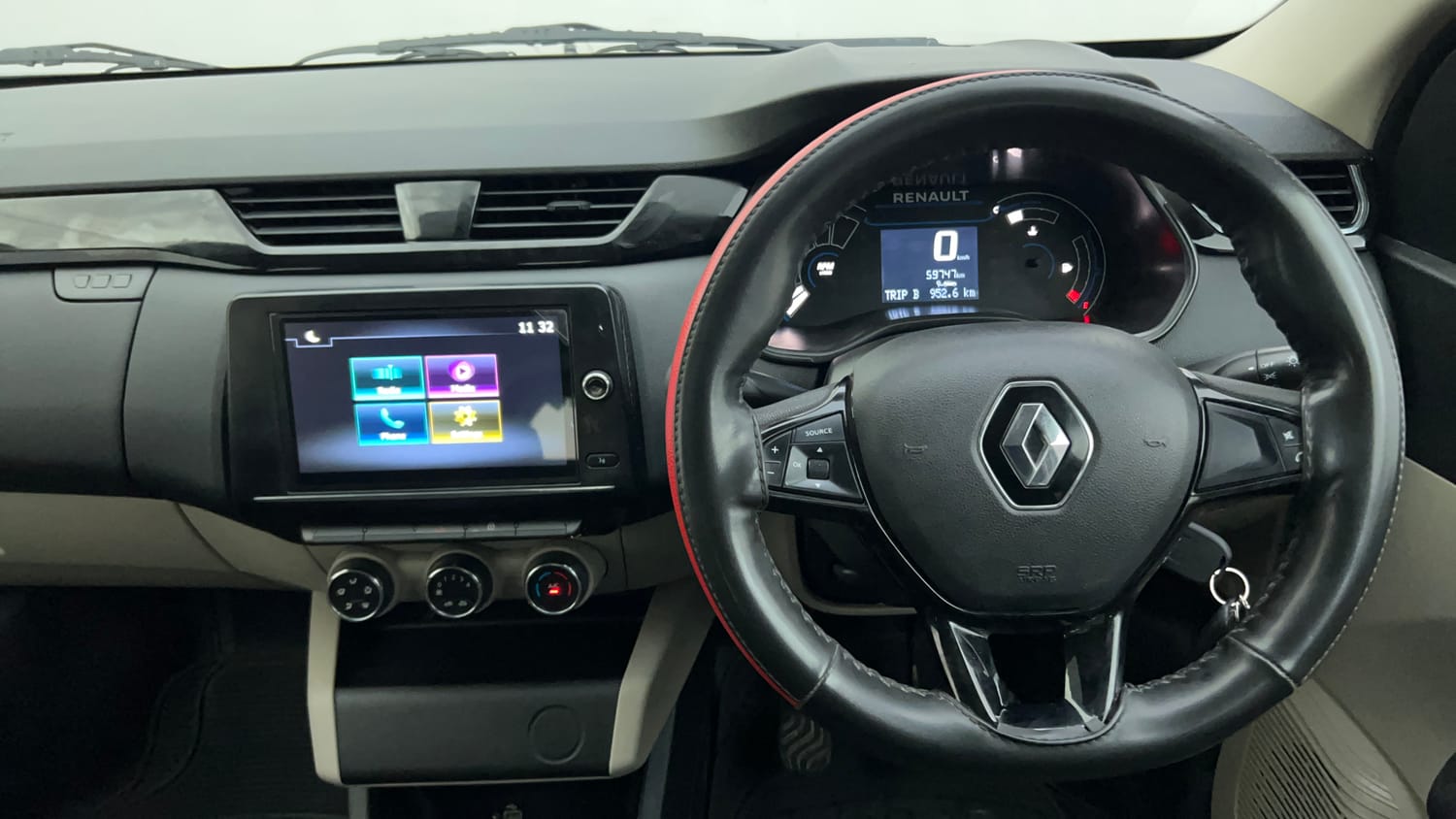 Used 2022 Renault Triber Limited Edition Petrol Manual interior STEERING VIEW