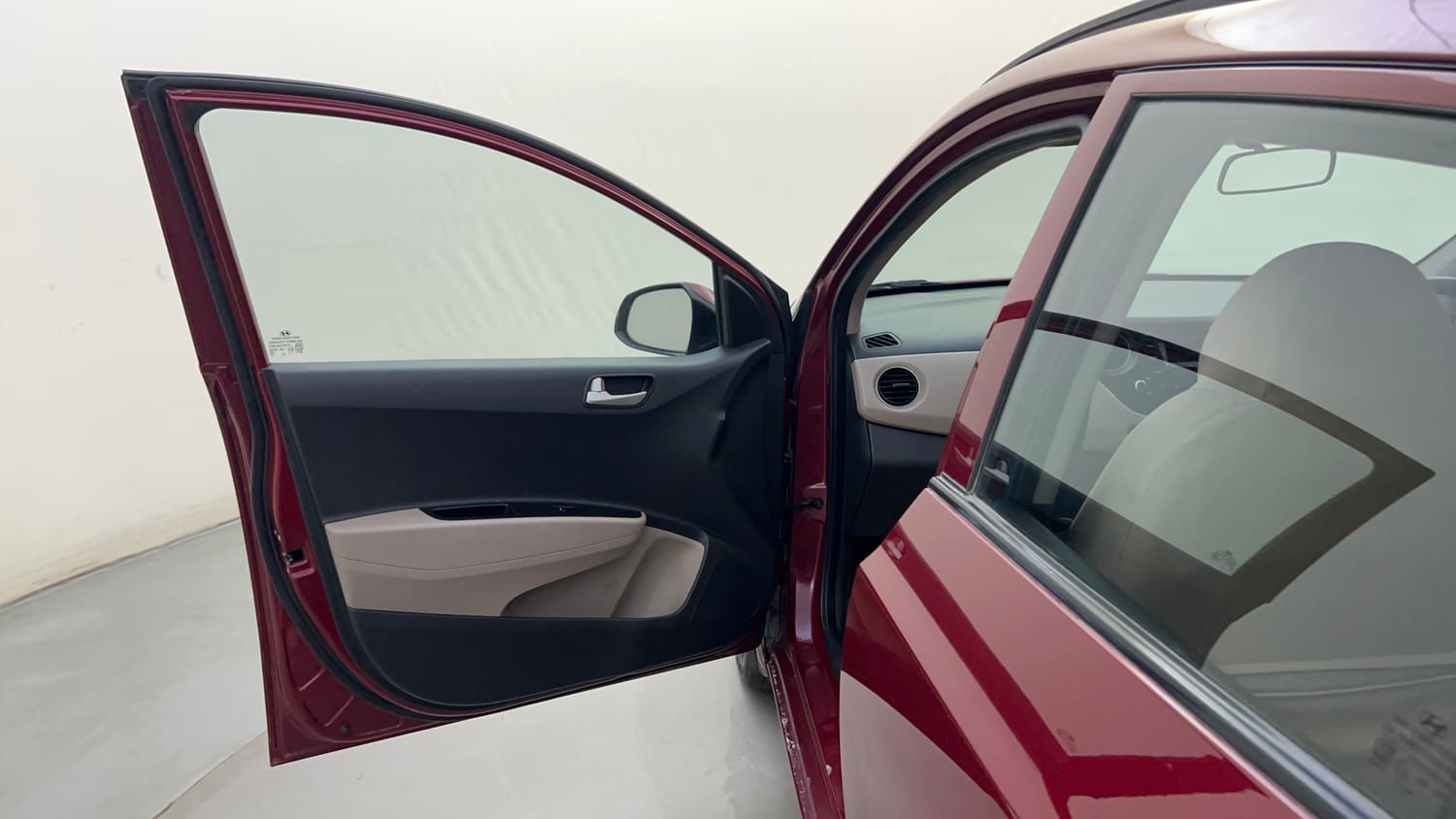 Used 2015 Hyundai Grand i10 Sportz 1.2 Kappa VTVT Petrol Manual interior LEFT FRONT DOOR OPEN VIEW