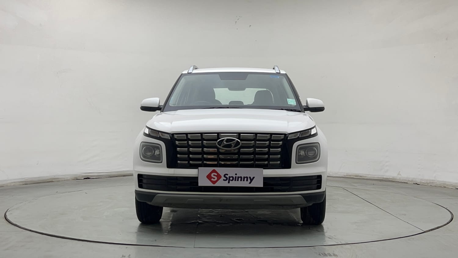 Used 2023 Hyundai Venue S (O) 1.2 Petrol Petrol Manual exterior FRONT VIEW