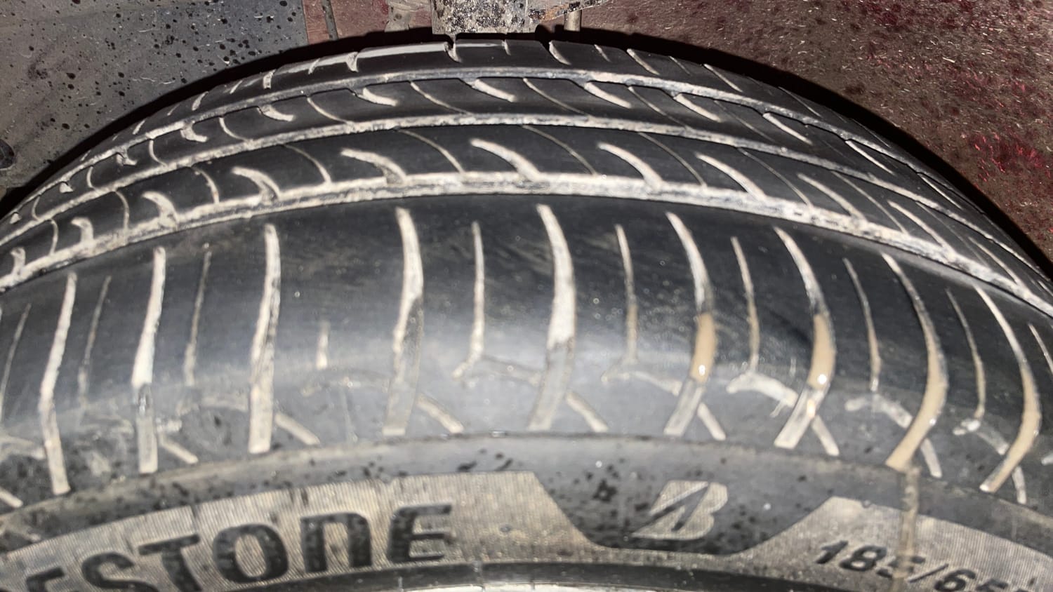 Used 2016 Mahindra KUV100 K2 Plus 6 STR Petrol Manual tyres LEFT FRONT TYRE TREAD VIEW