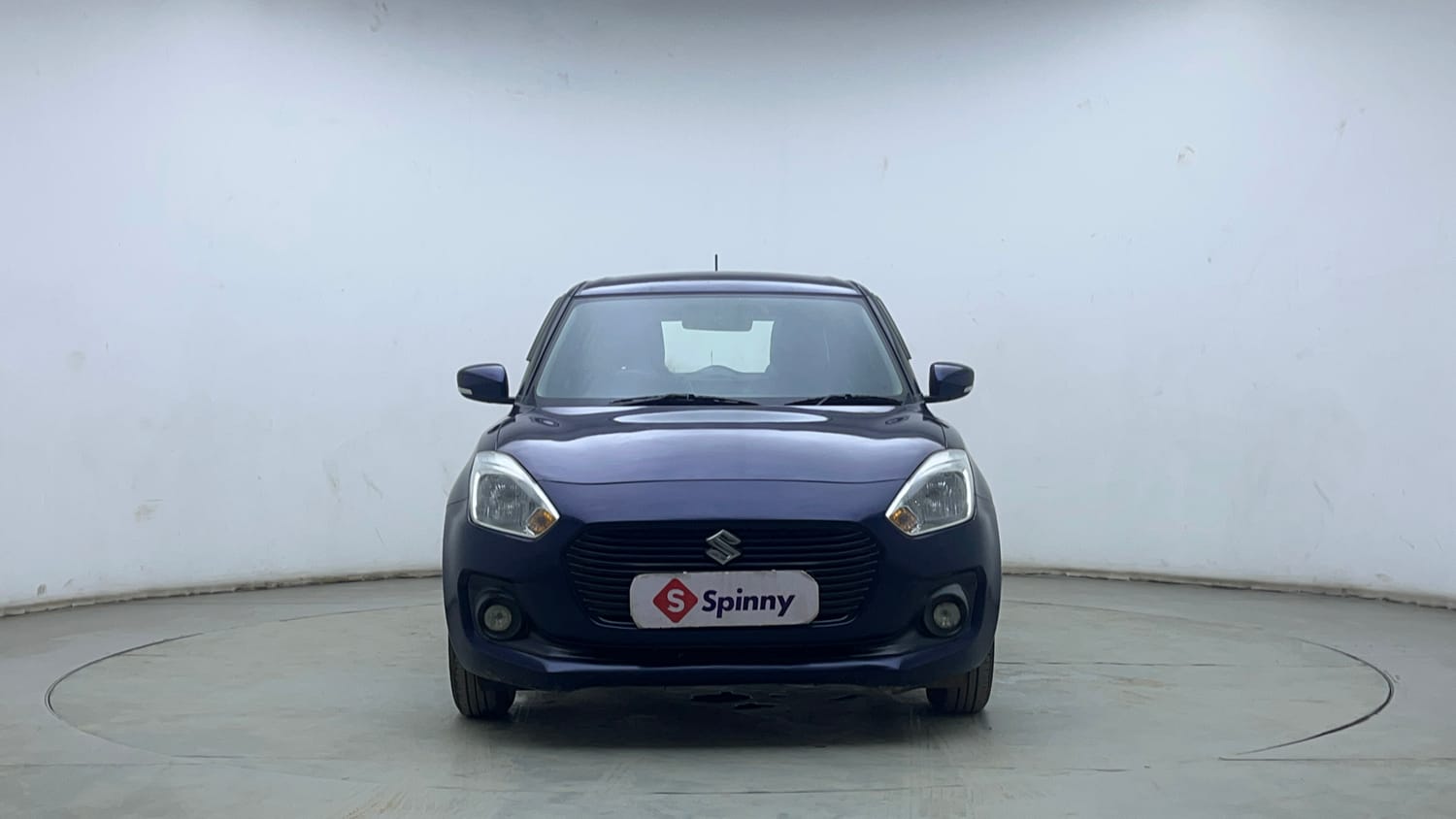Used 2018 Maruti Suzuki Swift VXi AMT Petrol Automatic exterior FRONT VIEW