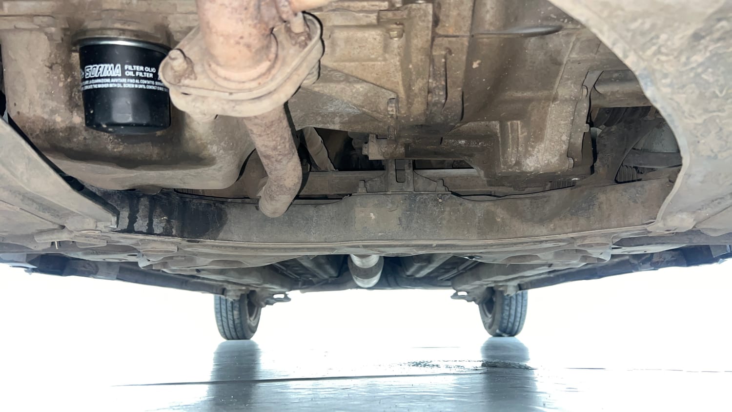 Used 2017 Maruti Suzuki Swift VXi Petrol Manual extra FRONT LEFT UNDERBODY VIEW