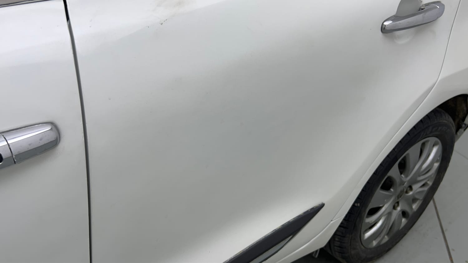Used 2016 Maruti Suzuki Baleno Zeta 1.2 AT Petrol Automatic dents MINOR SCRATCH
