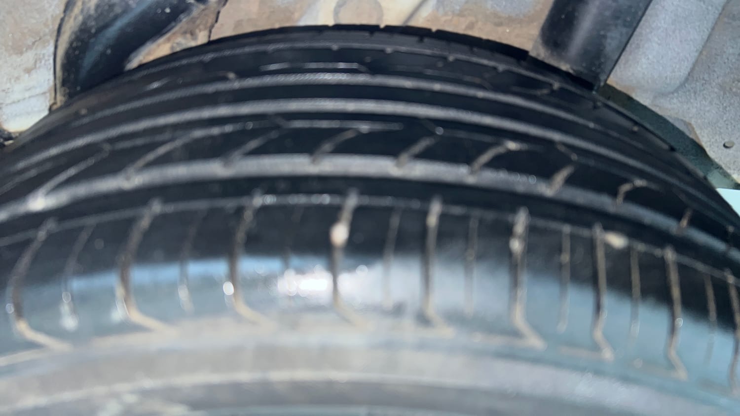 Used 2019 Hyundai Verna SX 1.6 VTVT Petrol Manual tyres LEFT REAR TYRE TREAD VIEW